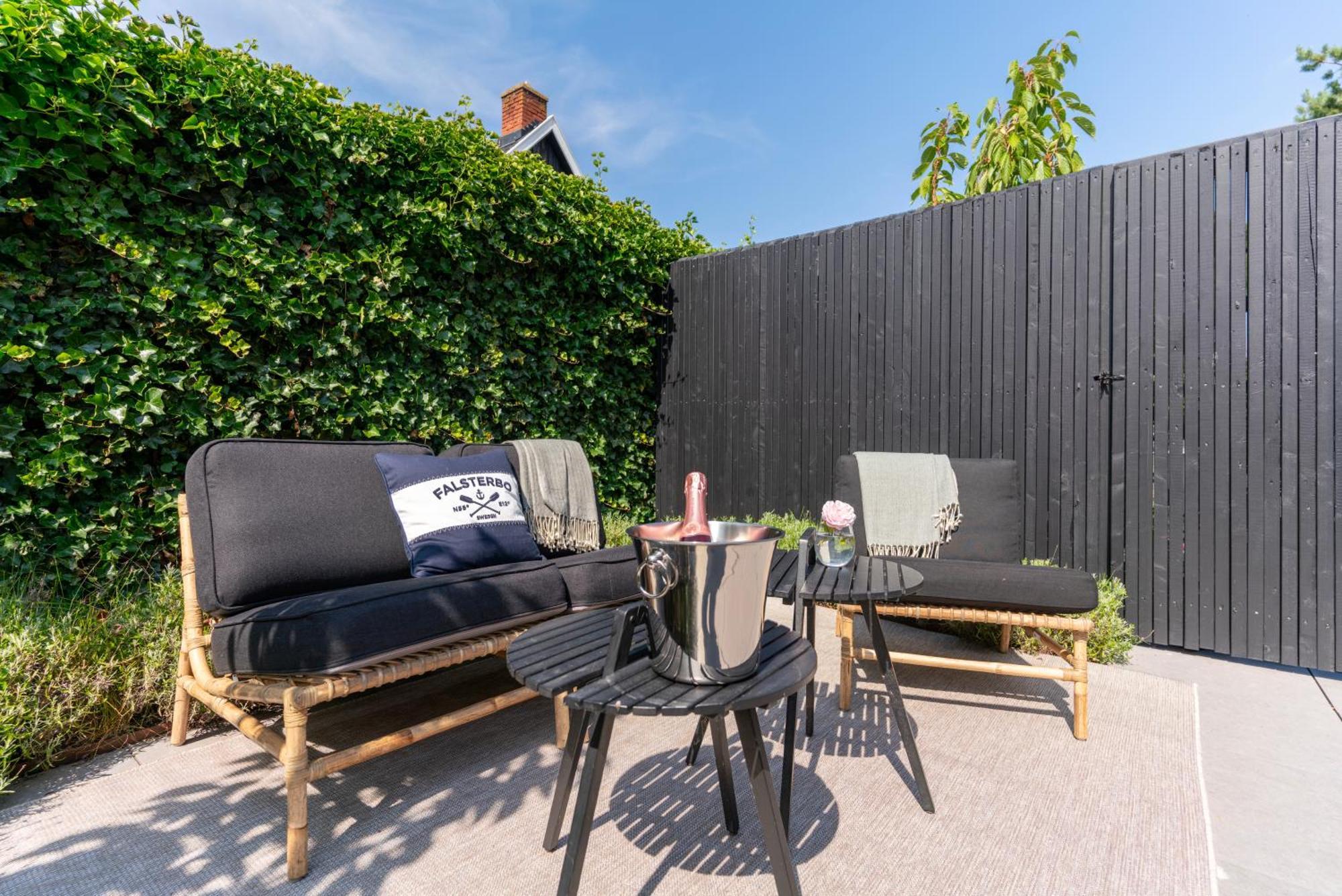 Falsterbo Guesthouse - Modern Comfort With Private Patio Skanör med Falsterbo Esterno foto